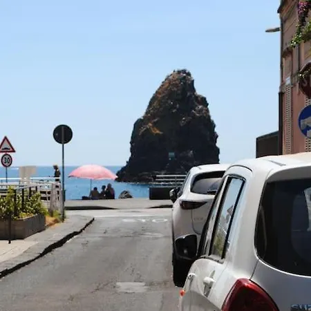 Trezza View Aci Castello